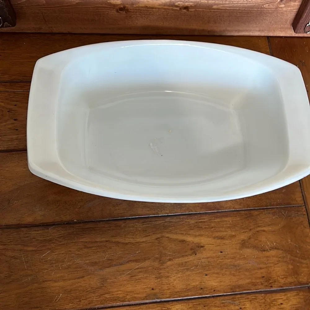 Pyrex Rectangular Casserole Golden Honeysuckle without Lid #035 2 1/2 Qt